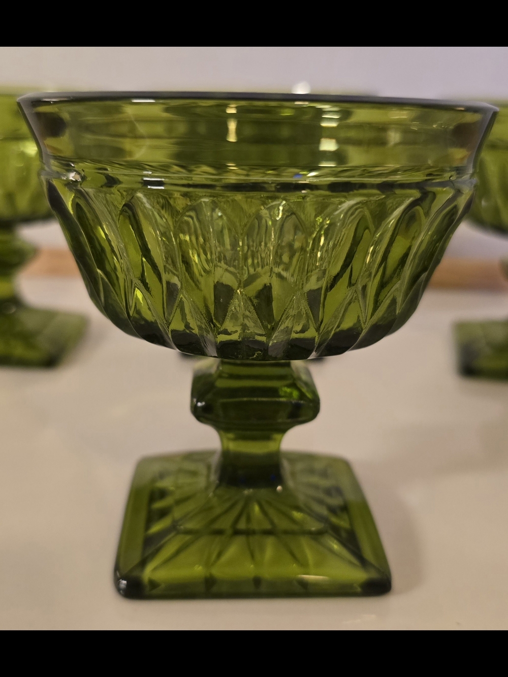 Vintage 1960s Indiana Glass Mount Vernon Green Sherbet Dessert Bowls - Set of 4 - Picture 5 of 9